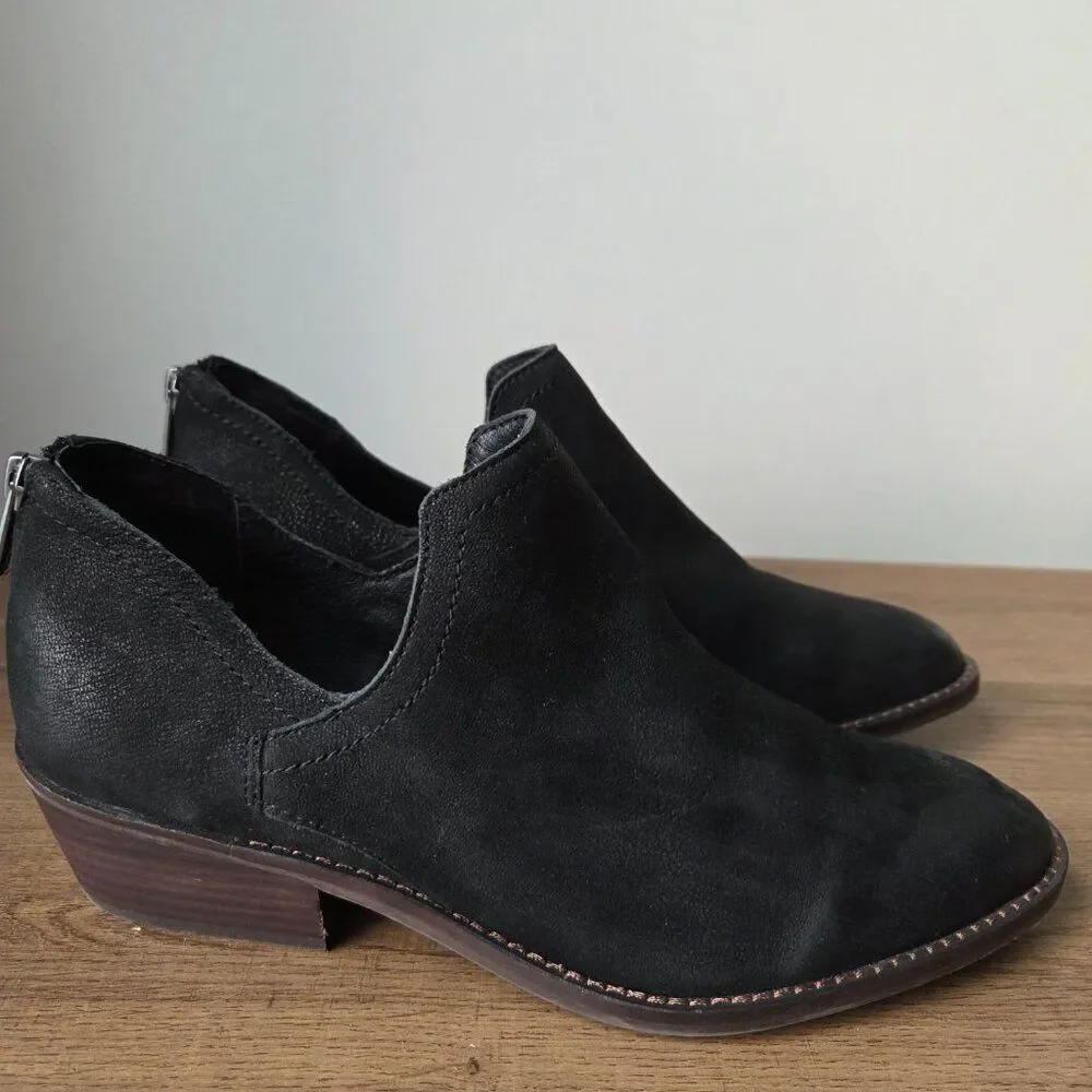 LIKE NEW LUCKY BRAND FITINA BLACK LEATHER ALMOND TOE ANKLE BOOTIES SIZE 9.5 WMNS